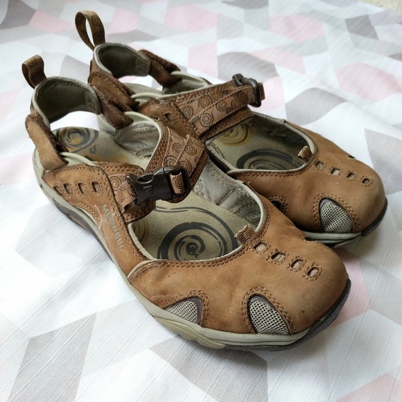 womens leather hiking sandals